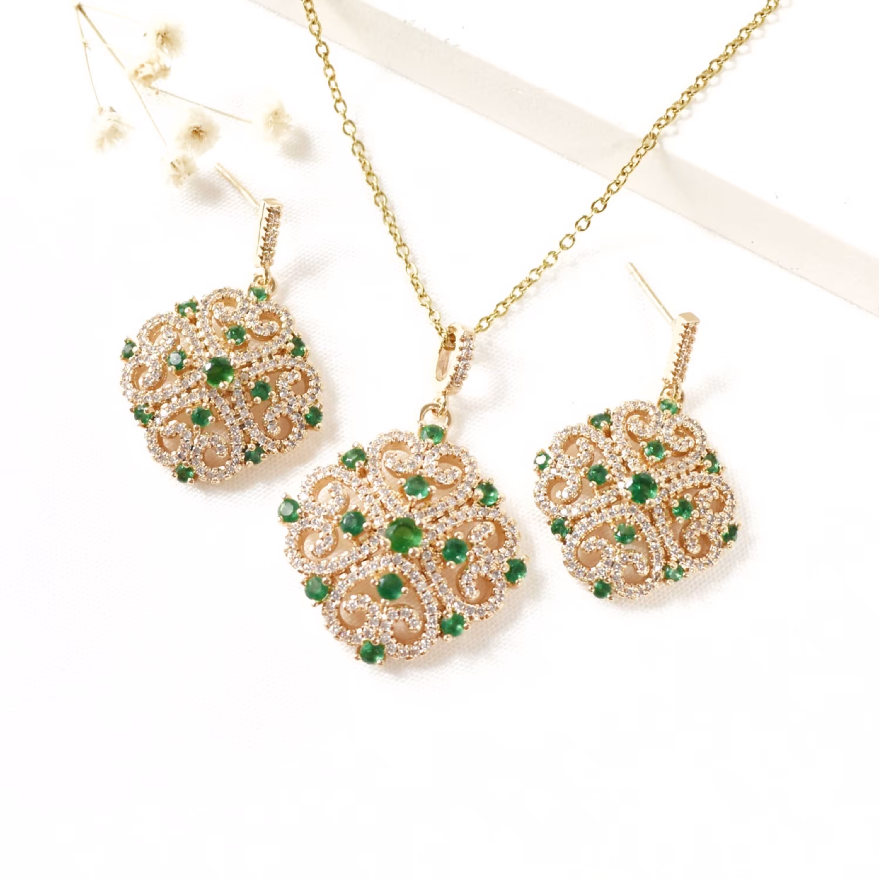 نیمست ژوپینگ نگین سبز با زنجیر ژوپینگ کد 7478