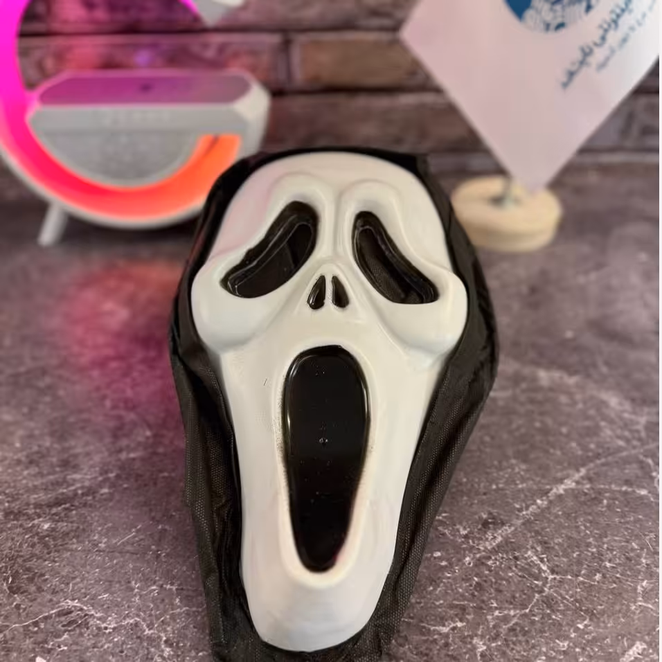 ماسک ایفای نقش مدل جیغ