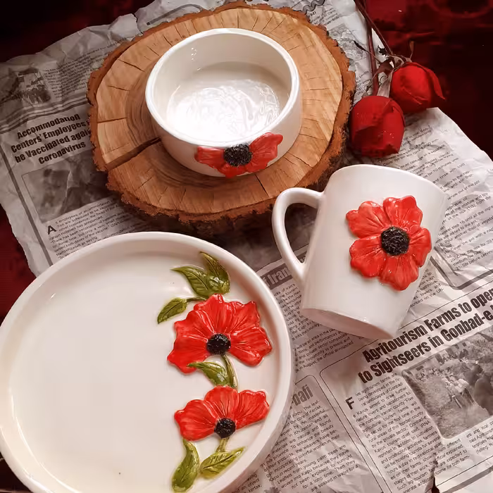 ست پذیرایی سرامیکی مدل گل شقایق