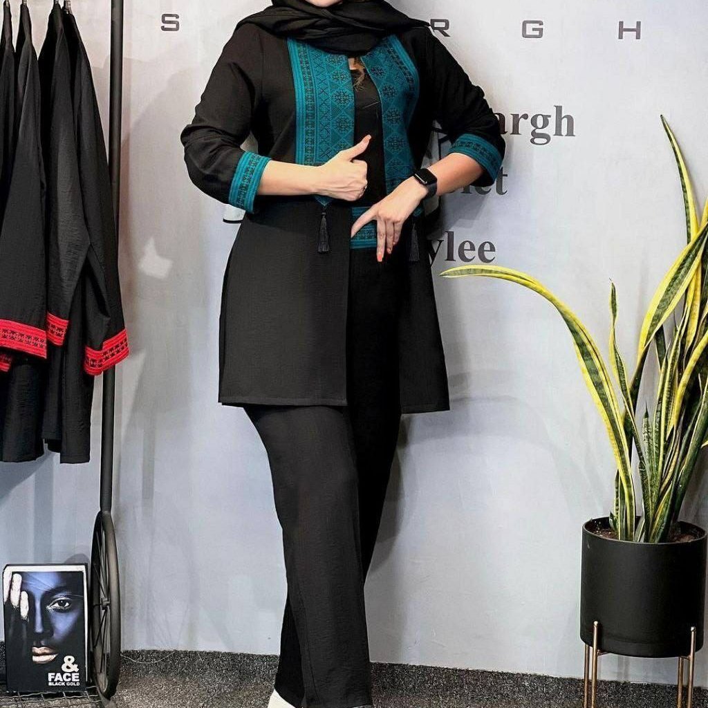 مانتو و شلوار سنتی(جنس کرسپو )