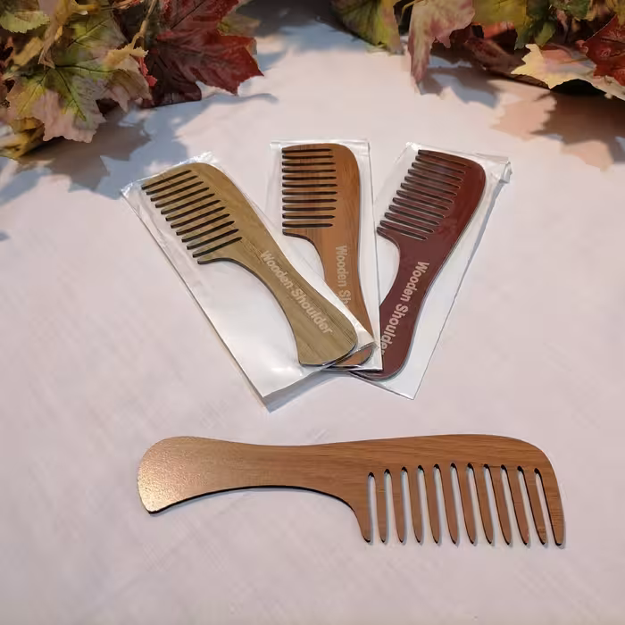 شانه چوبی دسته دار