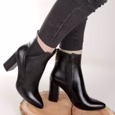 نیم بوت پاشنه دار مجلسی