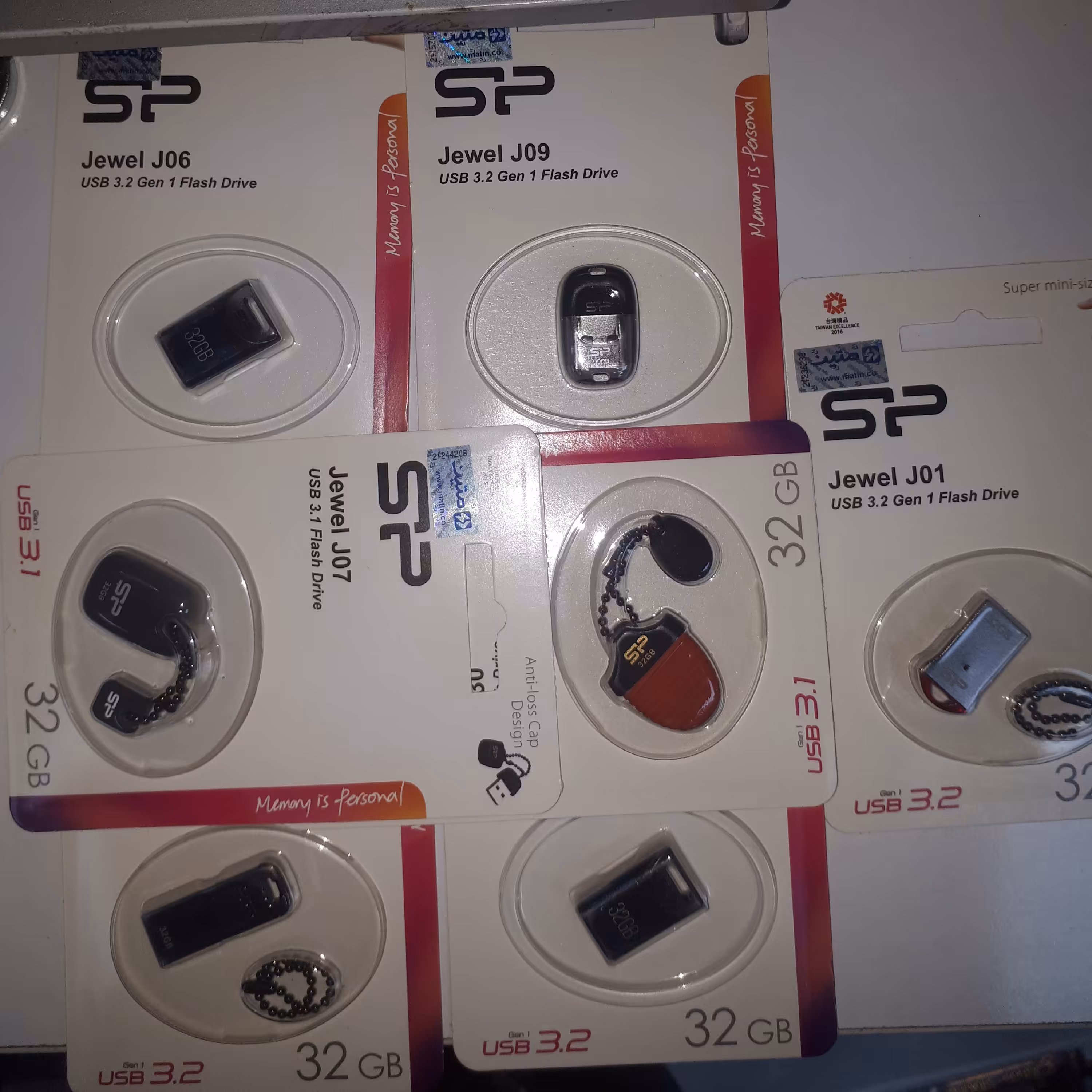 فلش سیلیکون پاور 32  گیگ   یو اس بی 3.2 و 3.1