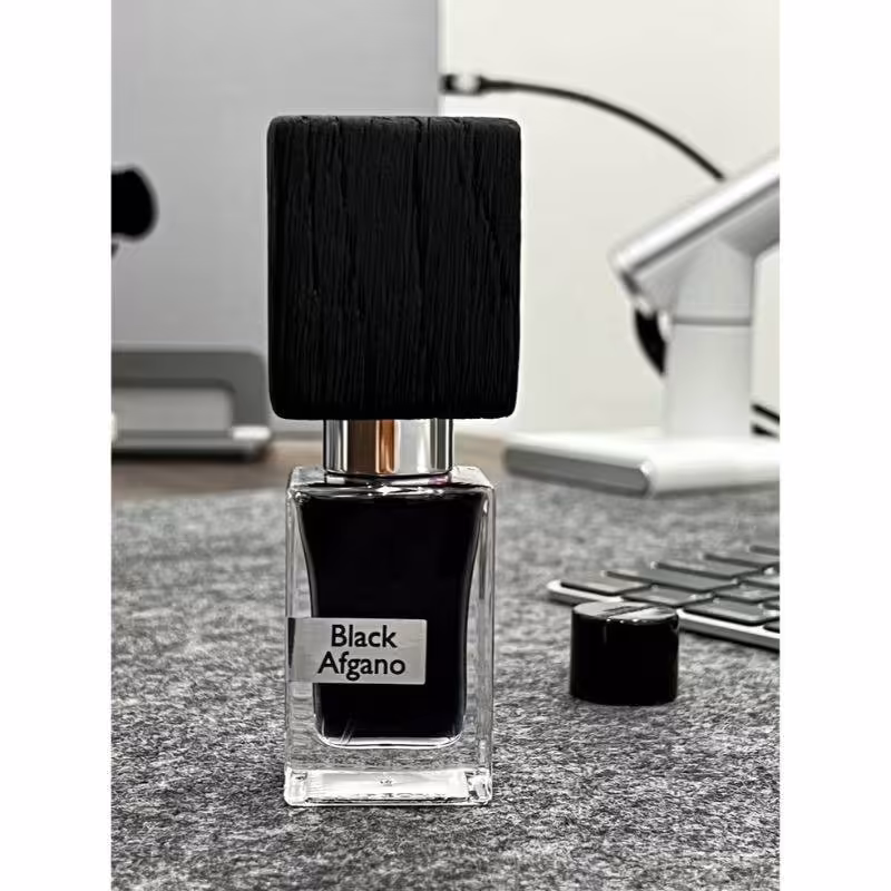 عطر یونیسکس بلک افغان ناسوماتو بلک افغانو (بلک افگانو) 15 و 30 میل
Nasomatto Black Afgano