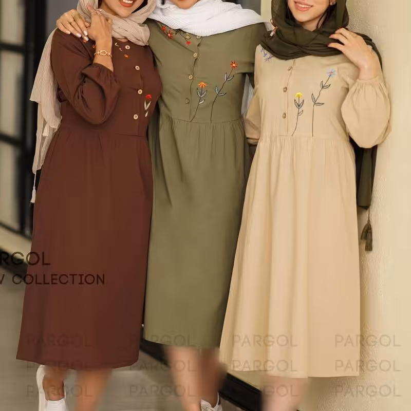 پیراهن مانتویی مدل حنا جنس پنبه خالص و طبیعی در دو سایز  و 5 رنگ گلدوزی شده