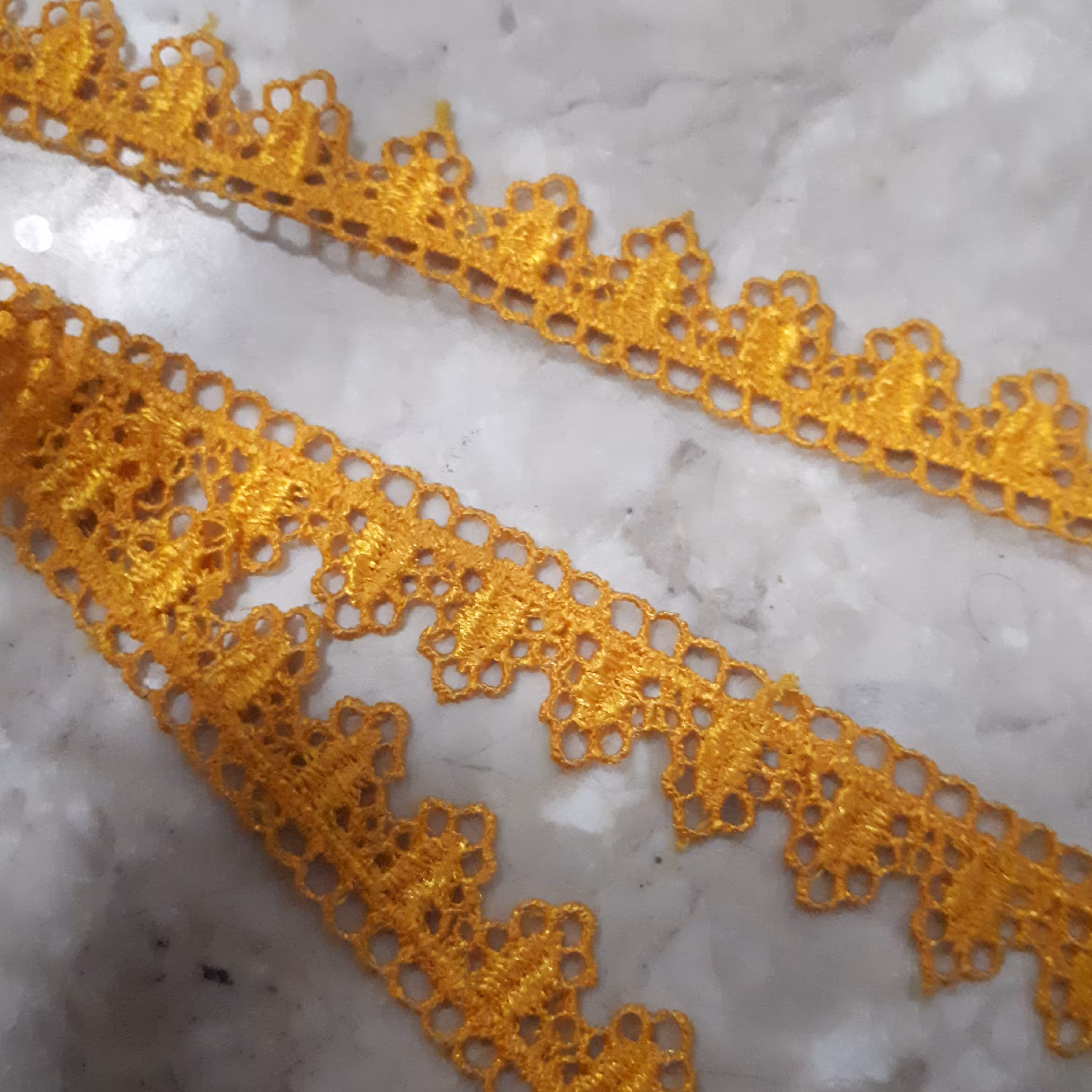 نوار لباس  یک سانت زرد