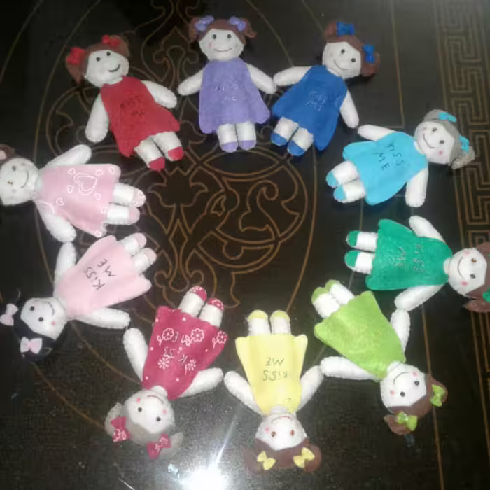 عروسک دخترک
