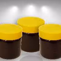 مربا آلبالو باعسل وزعفران پخته شده