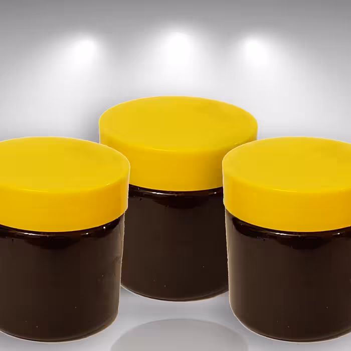 مربا آلبالو باعسل وزعفران پخته شده