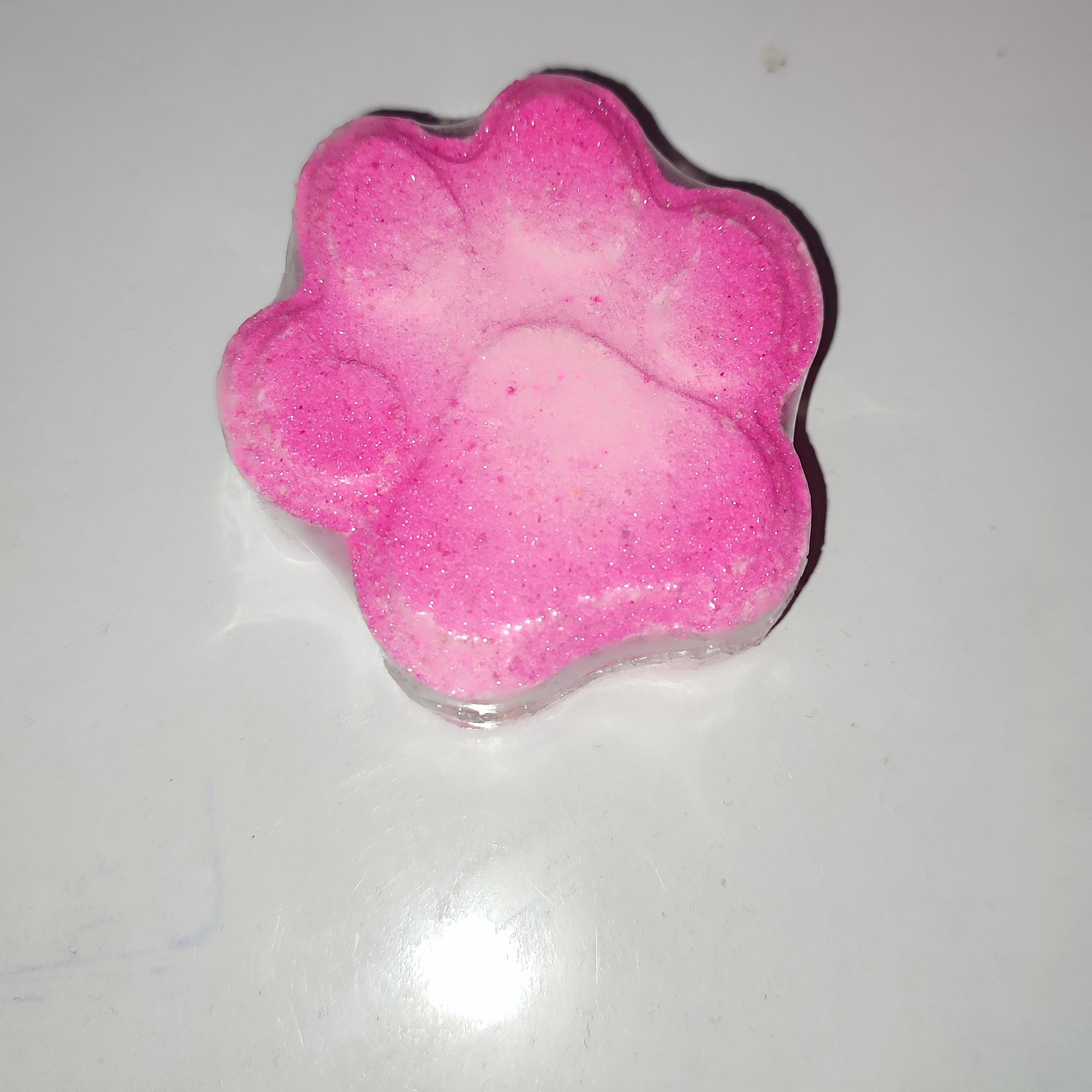 کوکتل پا مدل پنجه گربه رنگ صورتی پررنگ رفع ترک پا و نرم کننده