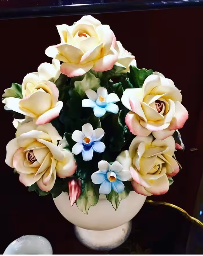 سبد گل چینی ناپولی قدیمی