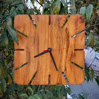 ساعت دیواری چوبی دکوراتیو