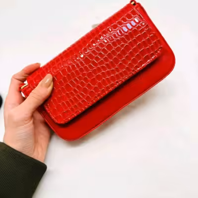 کیف قایقی ورنی