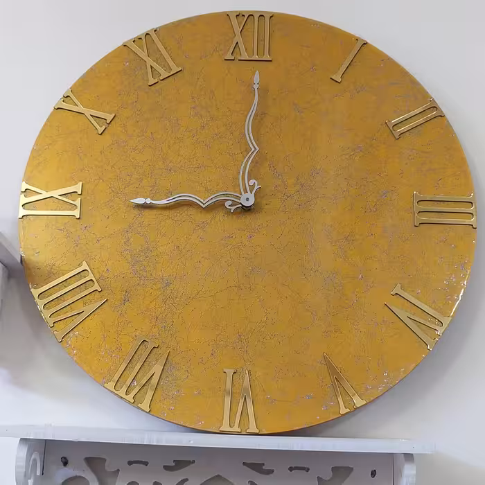 ساعت دیواری لوکس رزینی طرح چرم