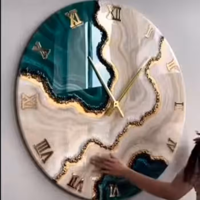 ساعت دیواری رزین نردبام آسمان قطر 90cm مدل Glux