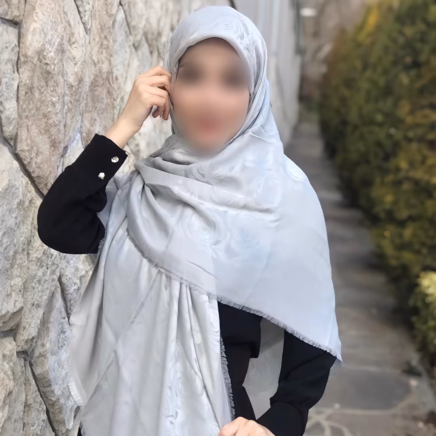 روسری ژاکارد ابریشم با الیاف گیاه  بامبو با  طرح رز