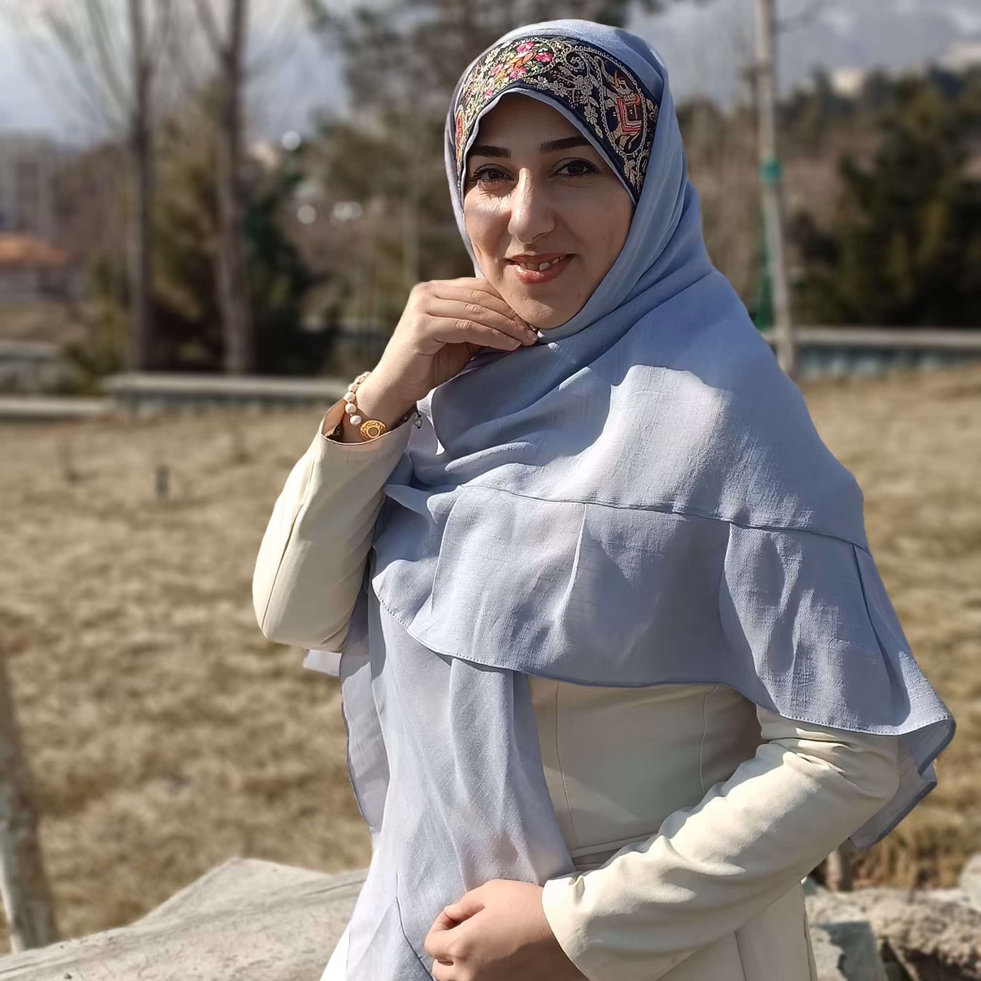 روسری و هدروسری رنگبندی طرح طاووس