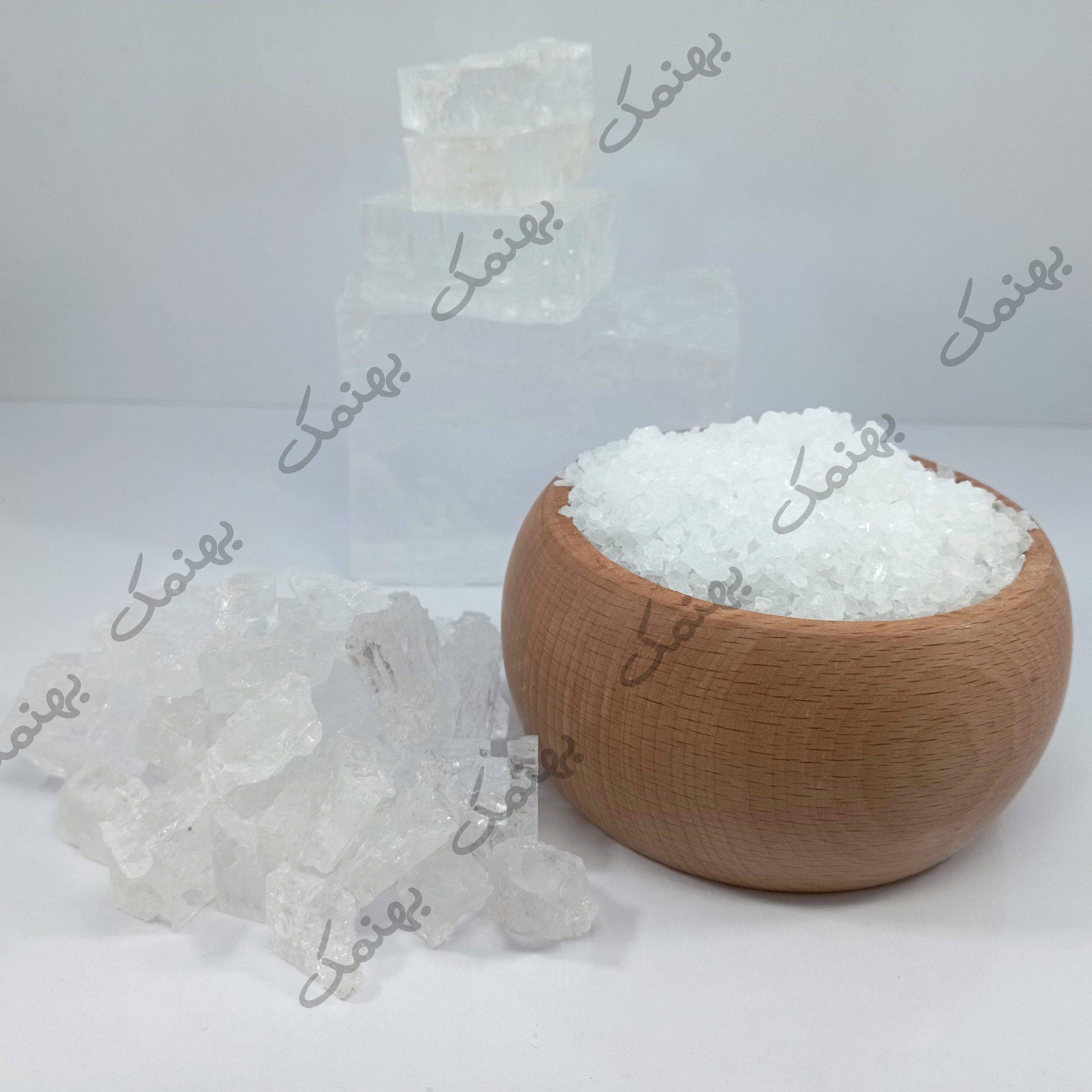 دلنمک شیلاتی ممتاز جهرم.بسته بندی پاک شده 10 کیلویی .غرفه بِهنمک