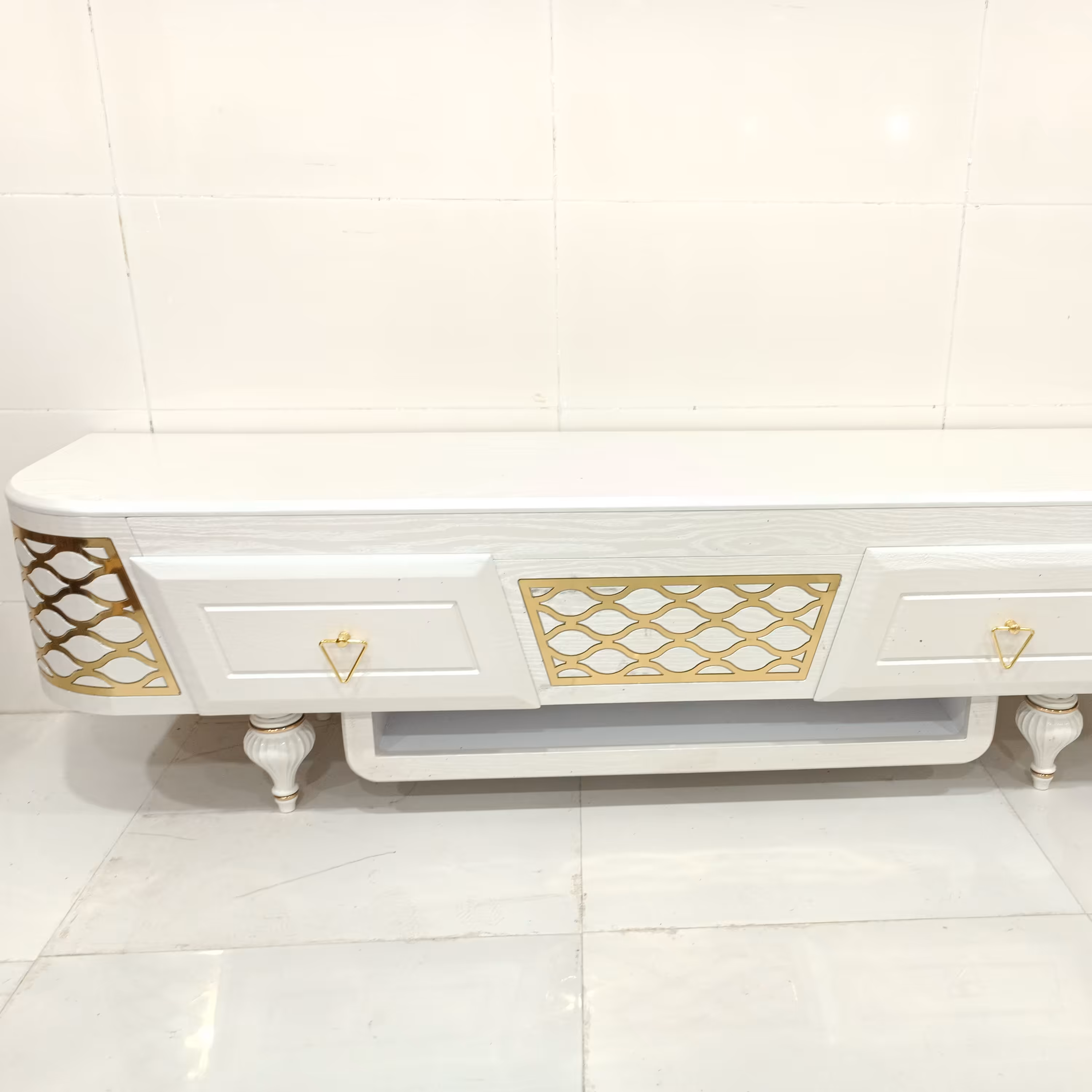 میز ال سی دی تلویزیون 170 سانت زنبوری سفید