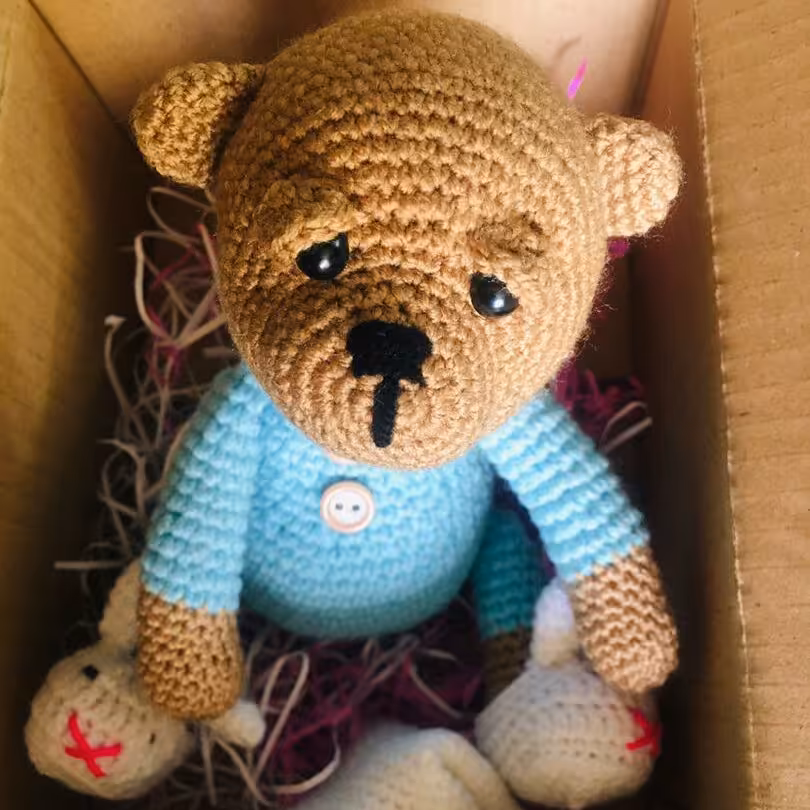 عروسک بافتنی طرح خرس خوابالو