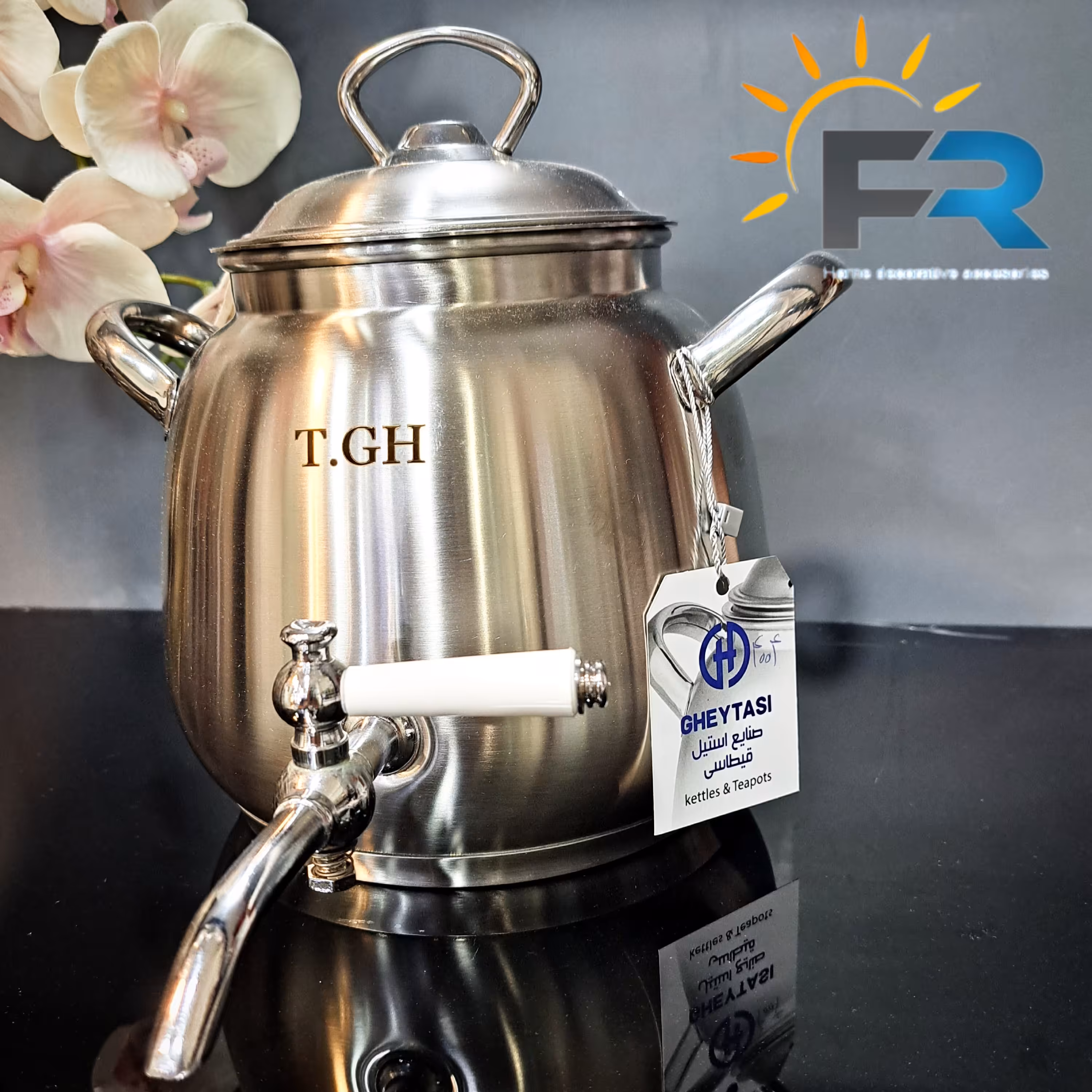 کتری شیردار  3.5 لیتر T.GH استیل مات کف چدن مدل 4004