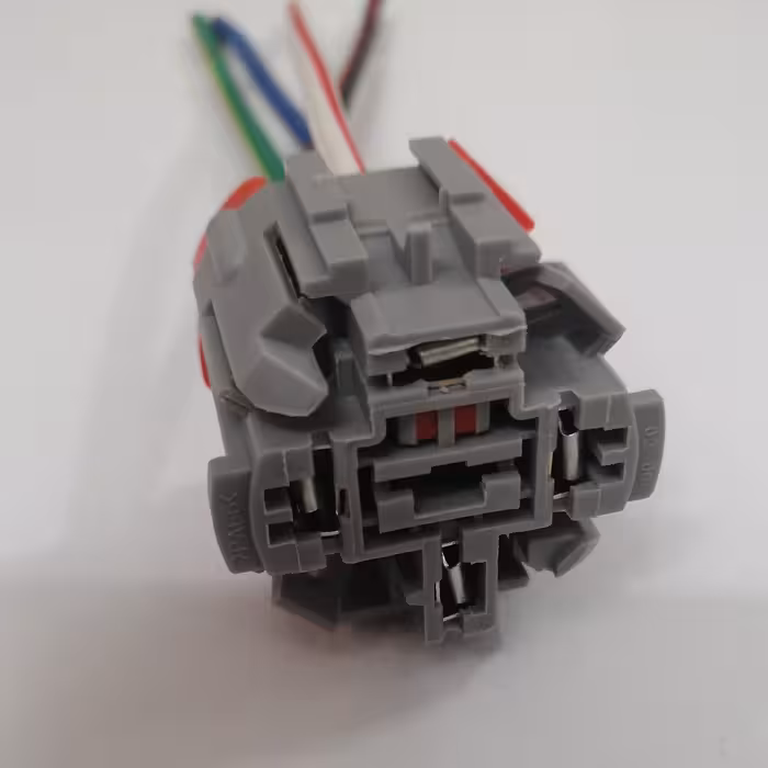 سوکت رله فن پژو با سیم 4 خودرویی 4 فیش(بسته ده عددی) 