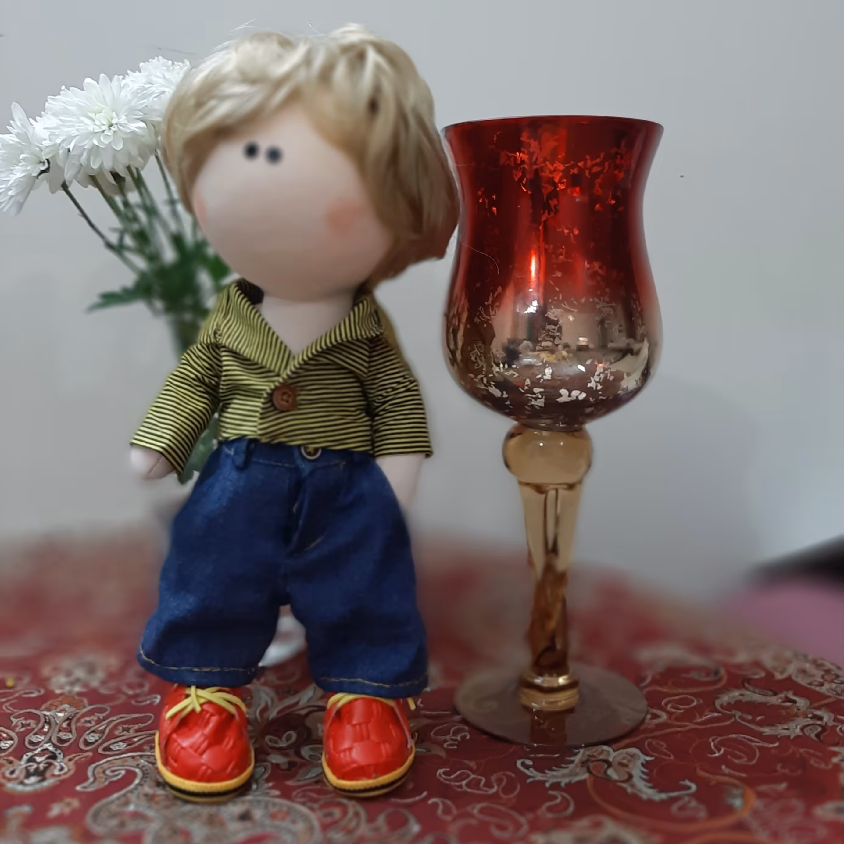 عروسک روسی پسر مو بلوند من