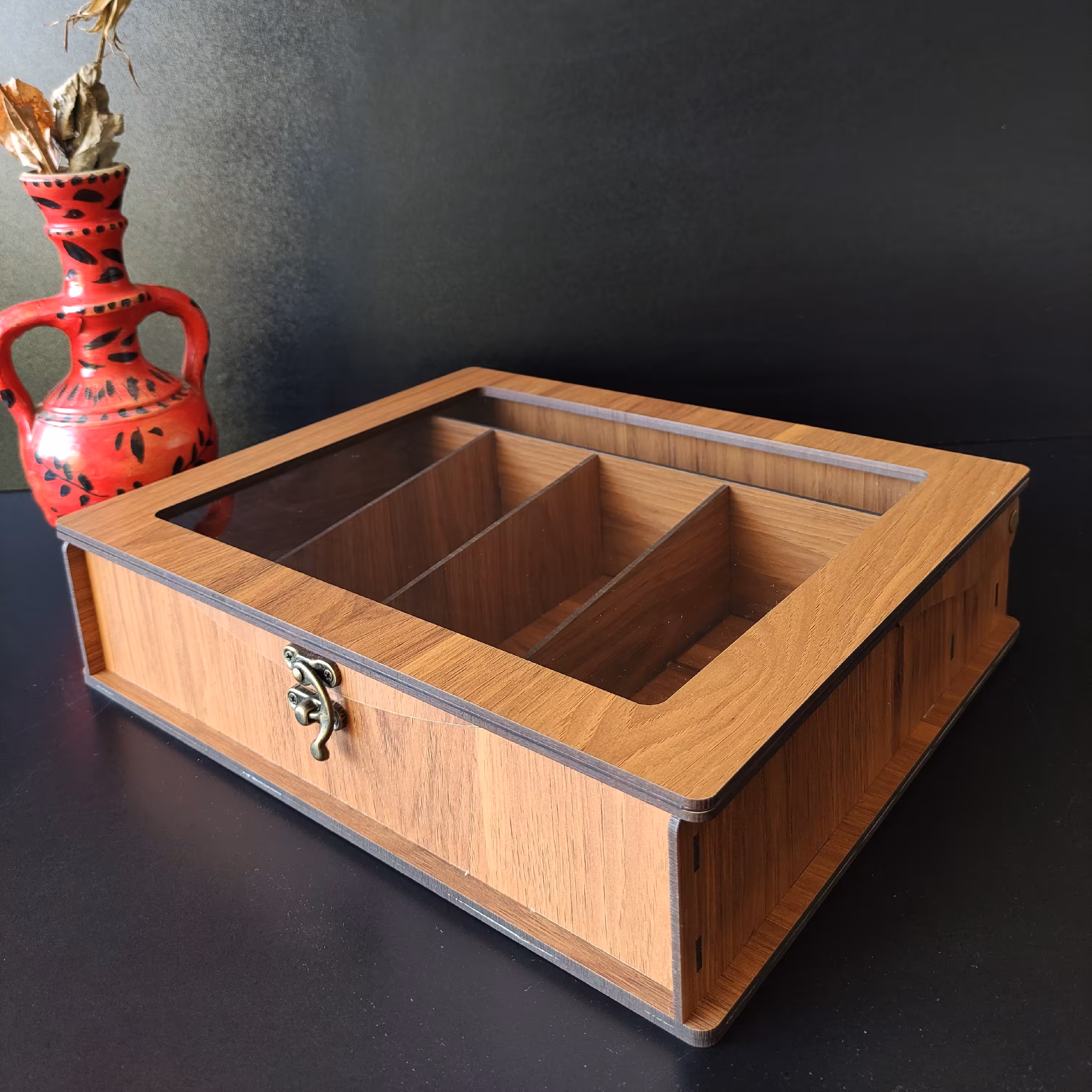 جعبه پذیرایی درب شیشه ای قهوه ای کمرنگ