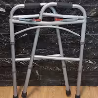 واکر تاشو ساده آلومینیومی 