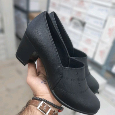 کفش پاشنه دار زنانه کلاسیک