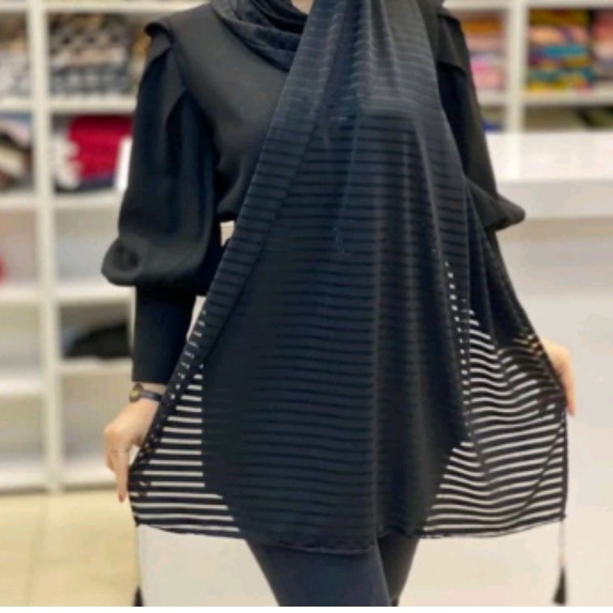 شال مشکی مجلسی