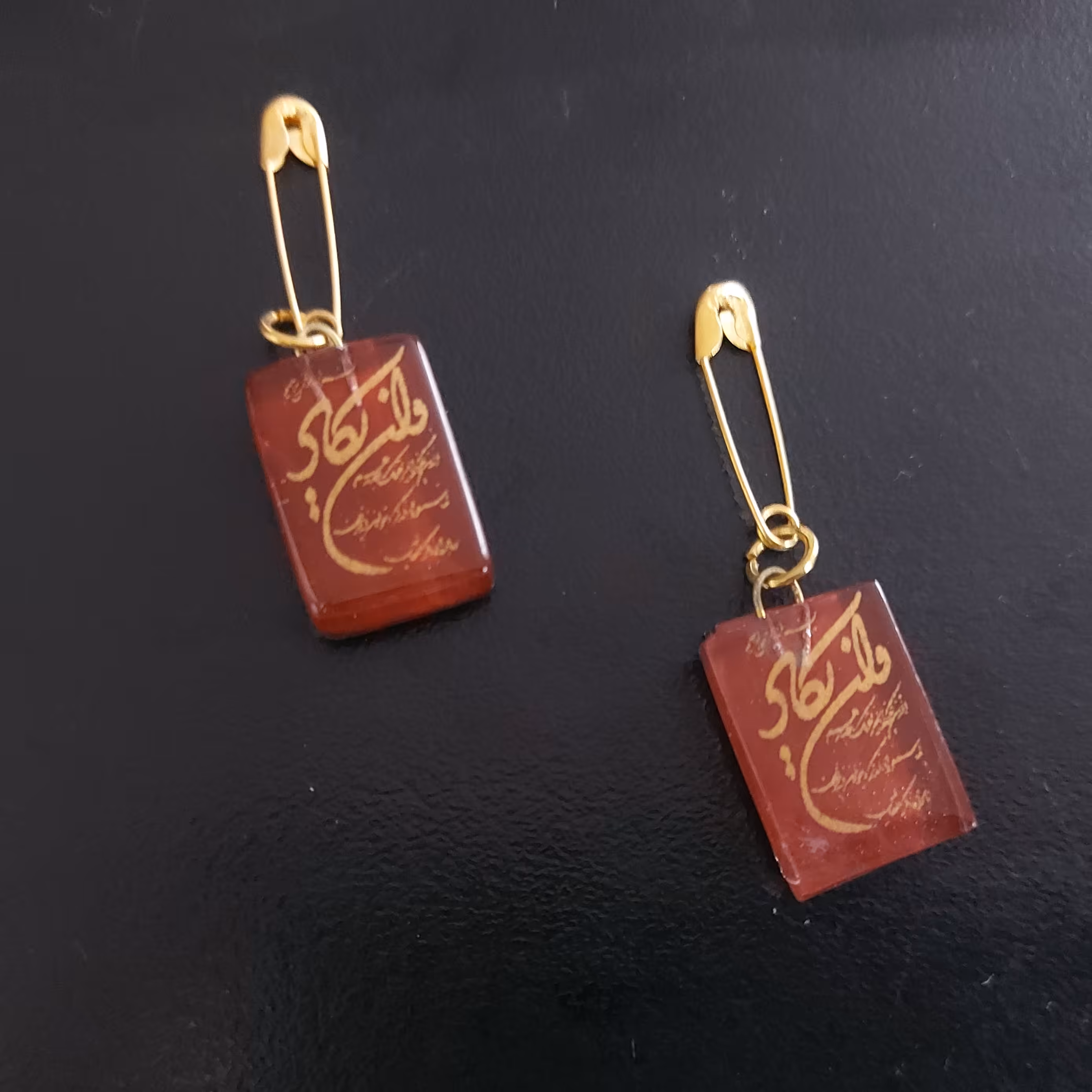 پلاک وان یکاد رنگ قهوه ای تک عددی