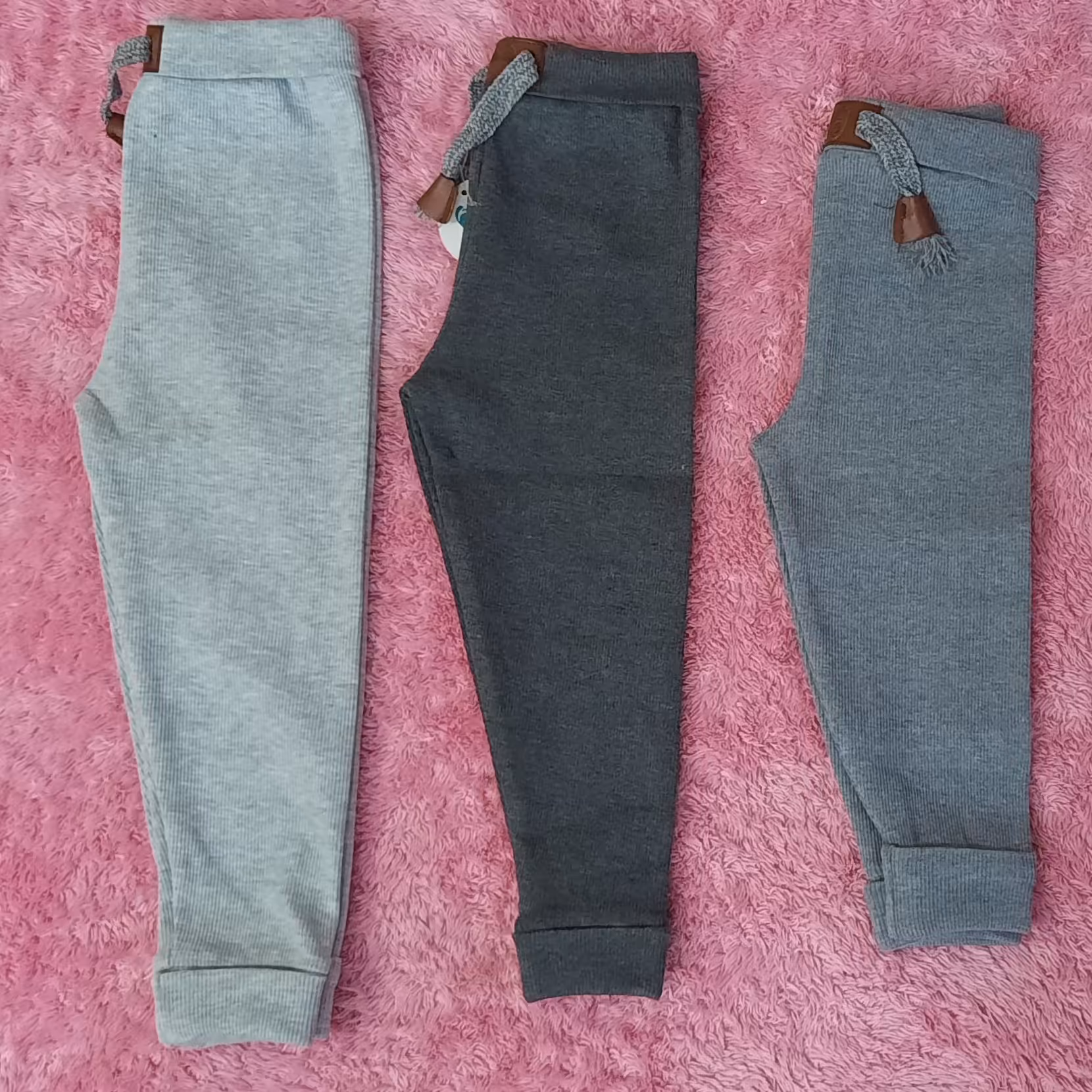 شلوار  دخترونه