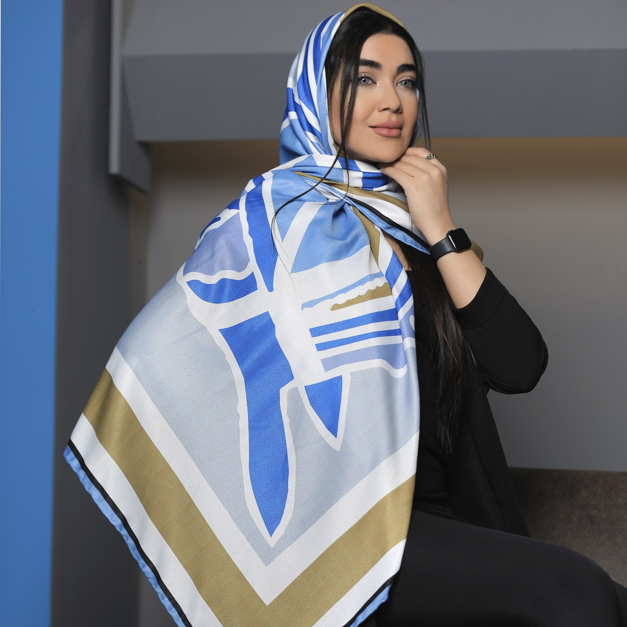 روسری هرمس زمینه آبی کد 2034