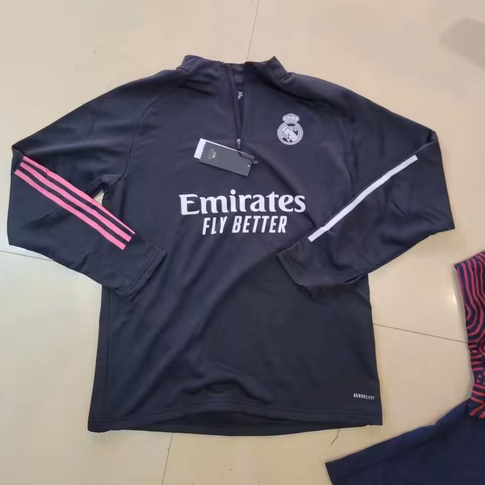 کیت استین دار بدون شورت باشگاهی و ملی تیم رئال مادرید اسپانیا رنگ مشکی