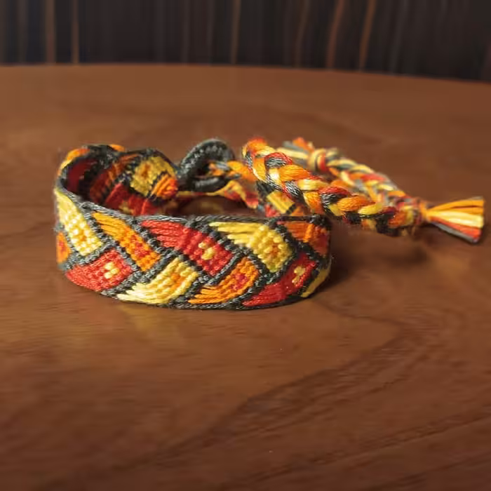 دستبند دوستی پاییز