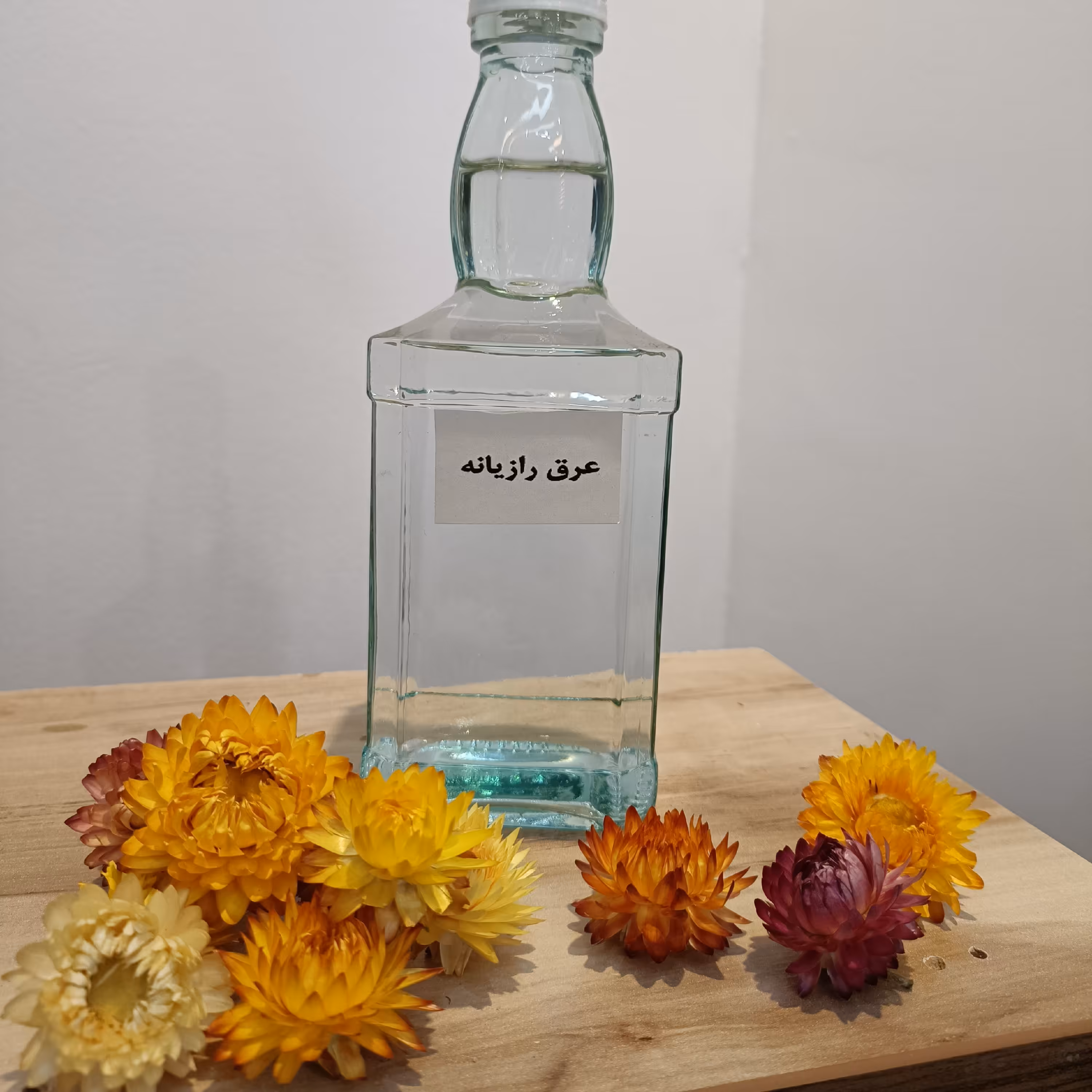 عرق گیاهی رازیانه (بادیان گیاهی) اصل و با کیفیت، یک لیتری