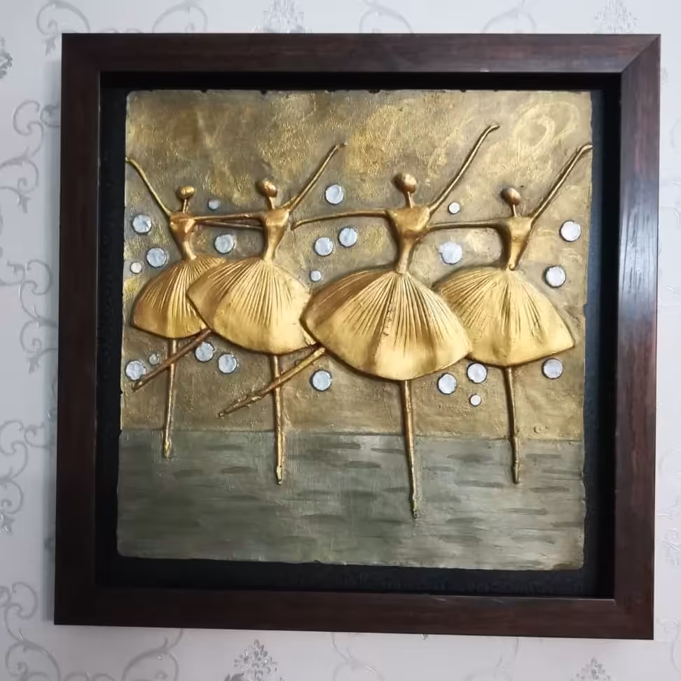 تابلو برجسته رقص باله  (تم طلایی)