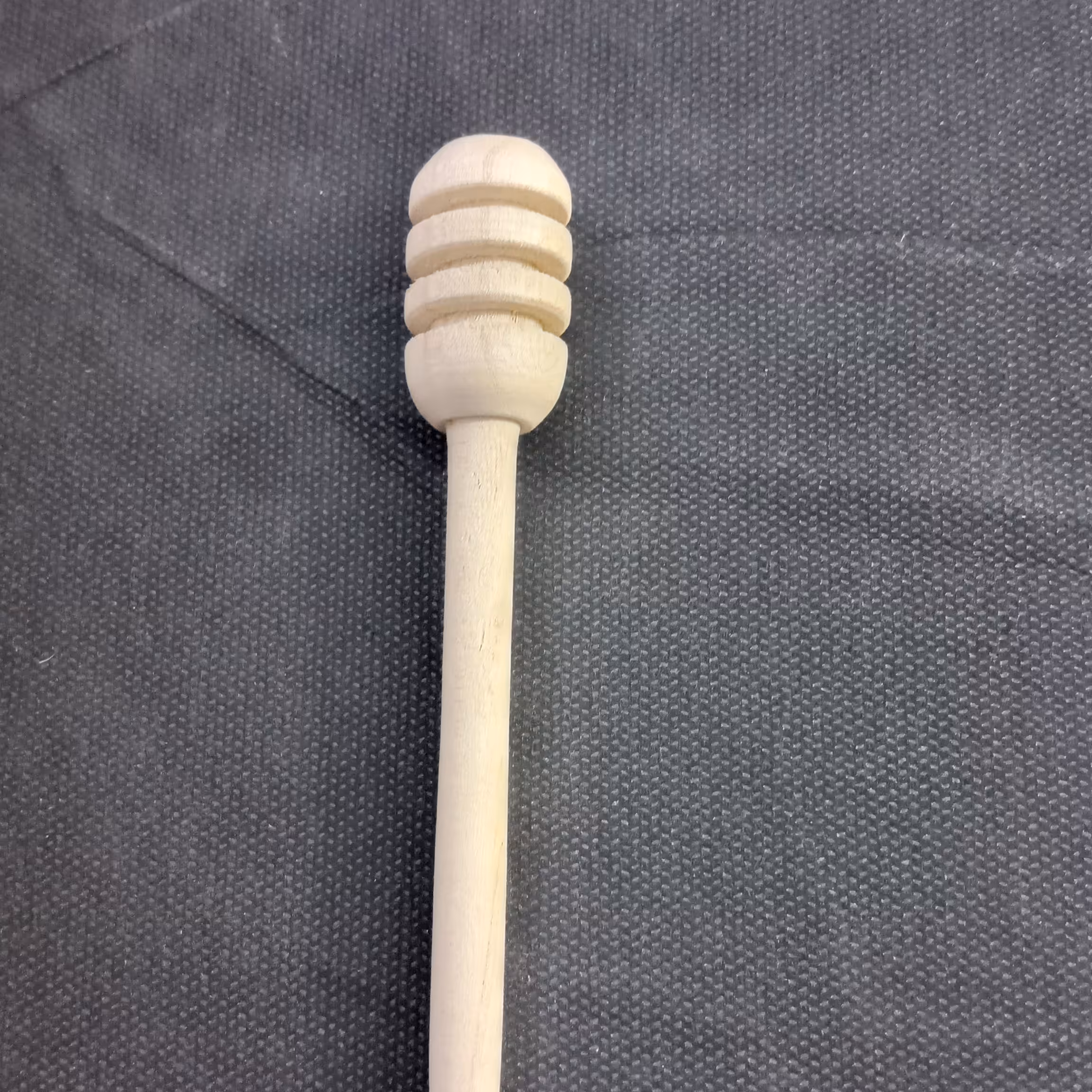 قاشق چوبی عسل خوری