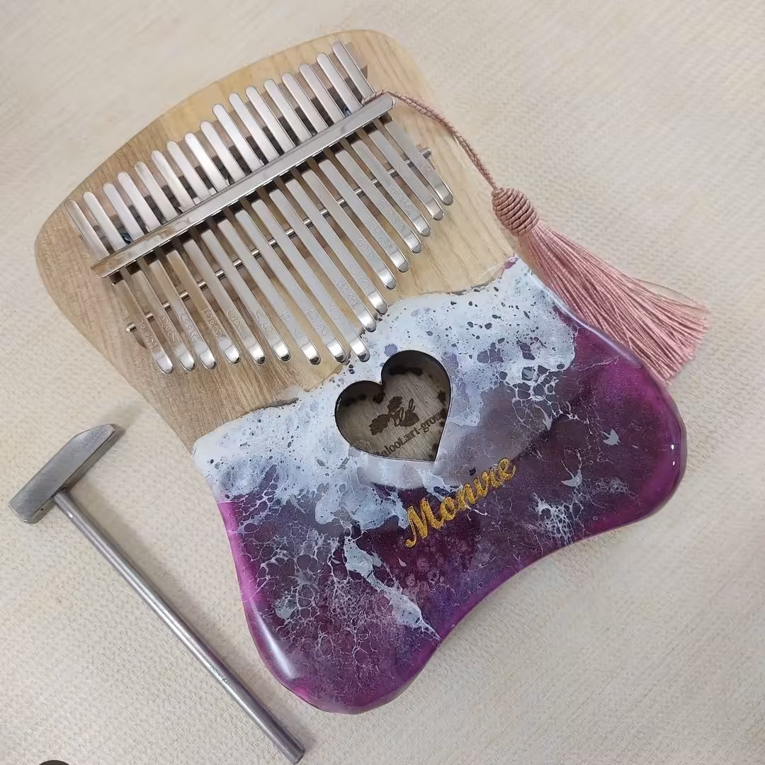 کالیمبا حفره دار چوب و رزین  دریای بنفش، مارک بلوط