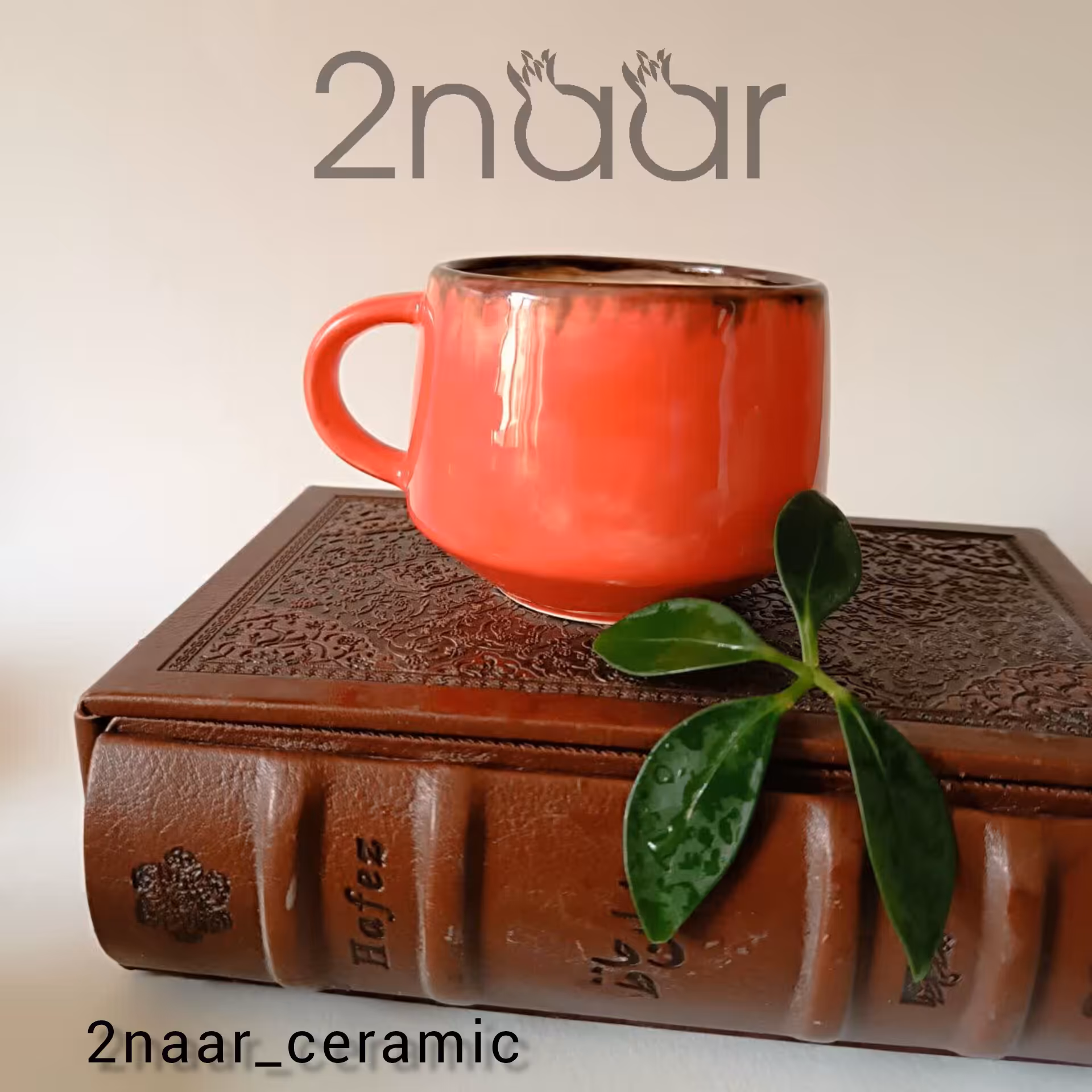 فنجان دو رنگ  روستیک قرمز قابل سفارش در رنگ های دیگر 