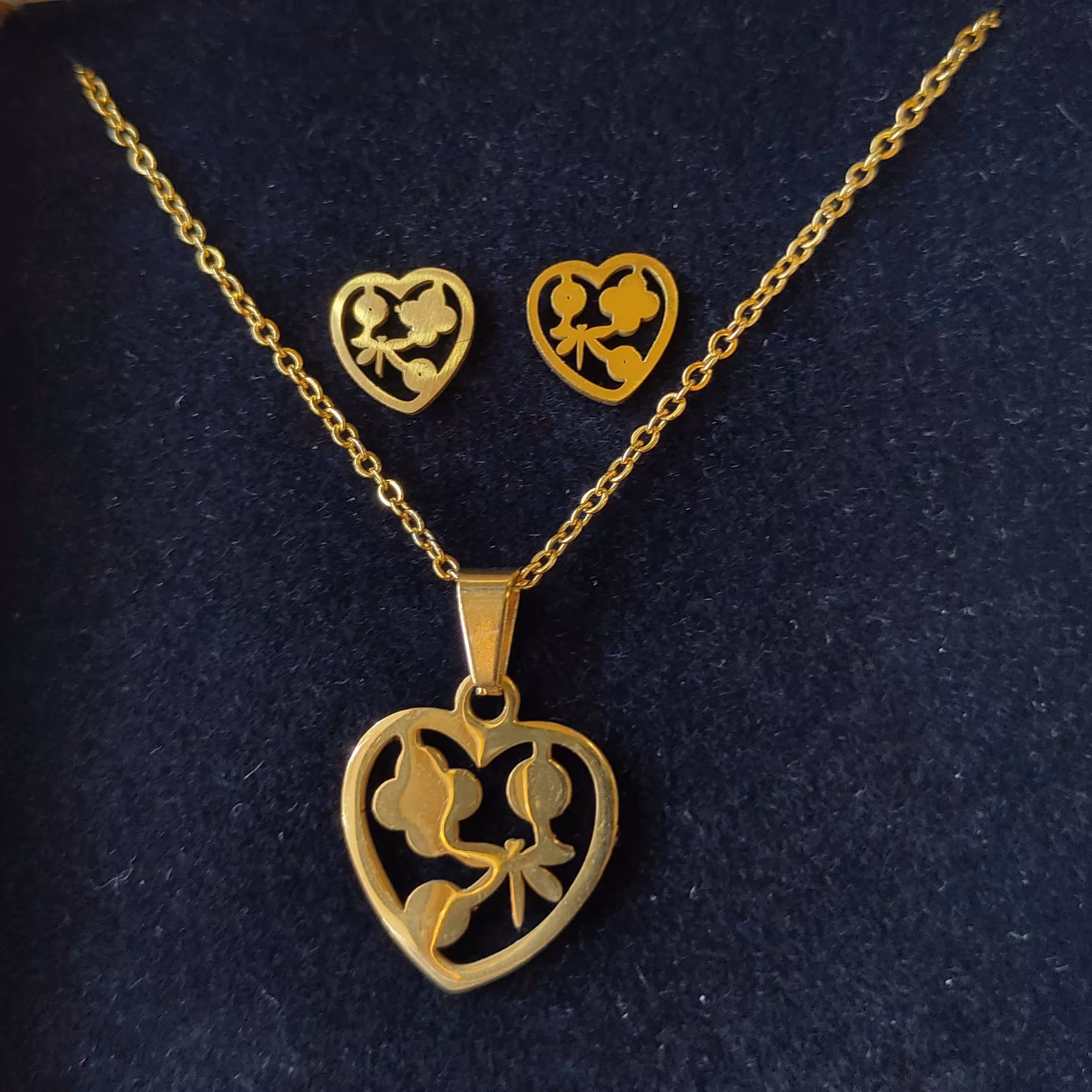 نیم ست استیل رنگ ثابت طلایی - قلبی 19