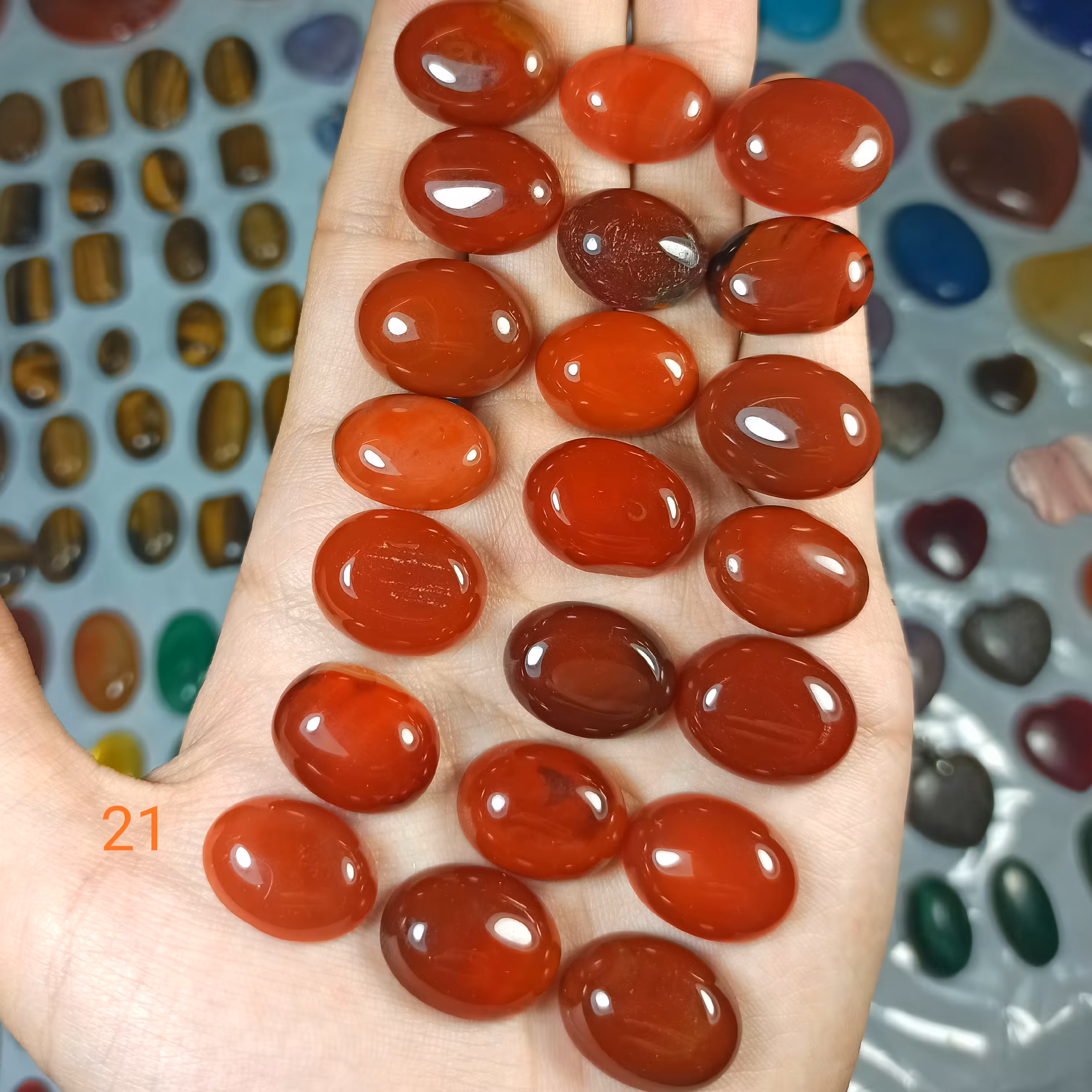 عقیق سرخ زیبا