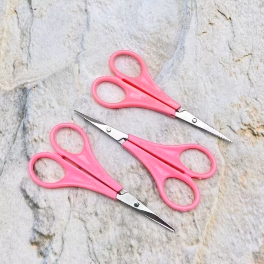 قیچی ابرو رنگ صورتی 