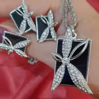 سرویس برند از کشور کُره کیفیت عااالی 