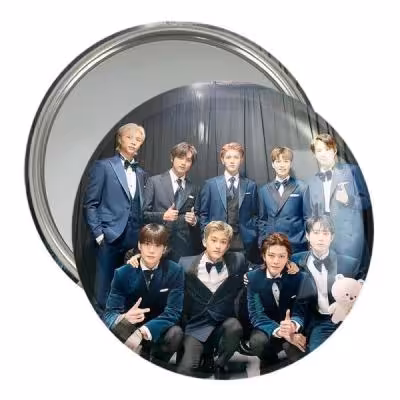 آینه جیبی خندالو مدل گروه ان سی تی NCT کد 21820