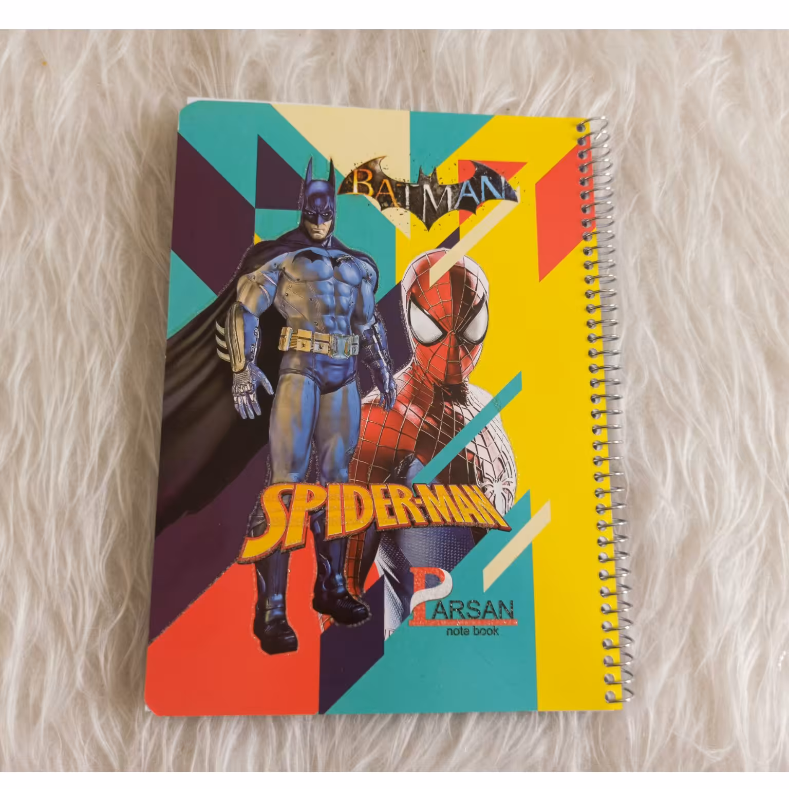دفتر سیمی خط دار، جلد گلاسه، 100برگ، سایز 23*17، بتمن