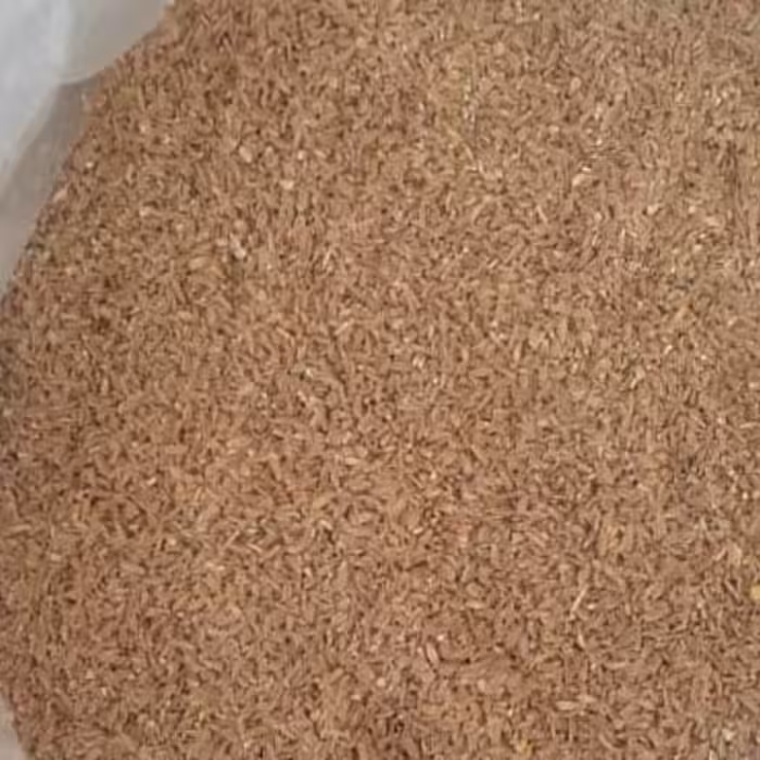 پَرِنج ا ز تیره بلغور تهیه شده از گندم مخصوص  تیره رنگ که در آذربایجان کشت میشه 