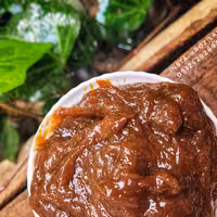 رب آلوچه جنگلی  کاملا ترش فاقد نمک مناسب برای انواع خورشت یا خالی 