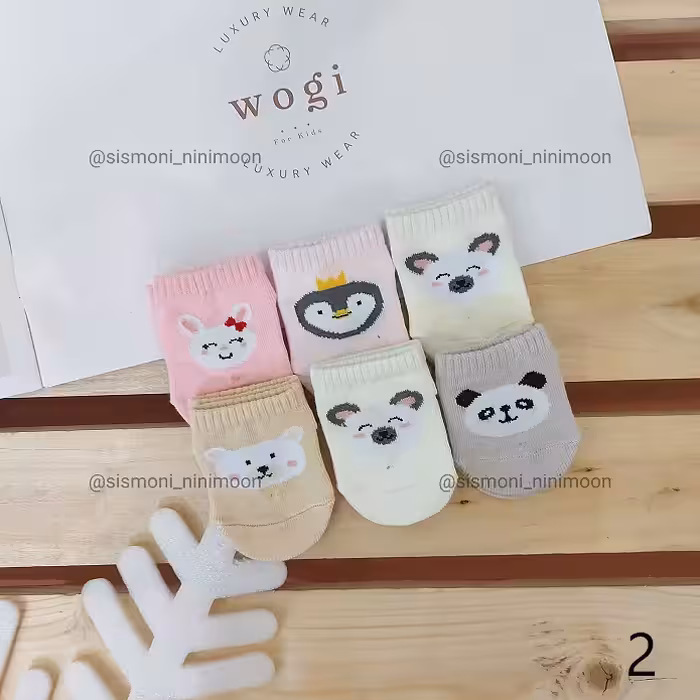 جوراب طرح فانتزی کیوت